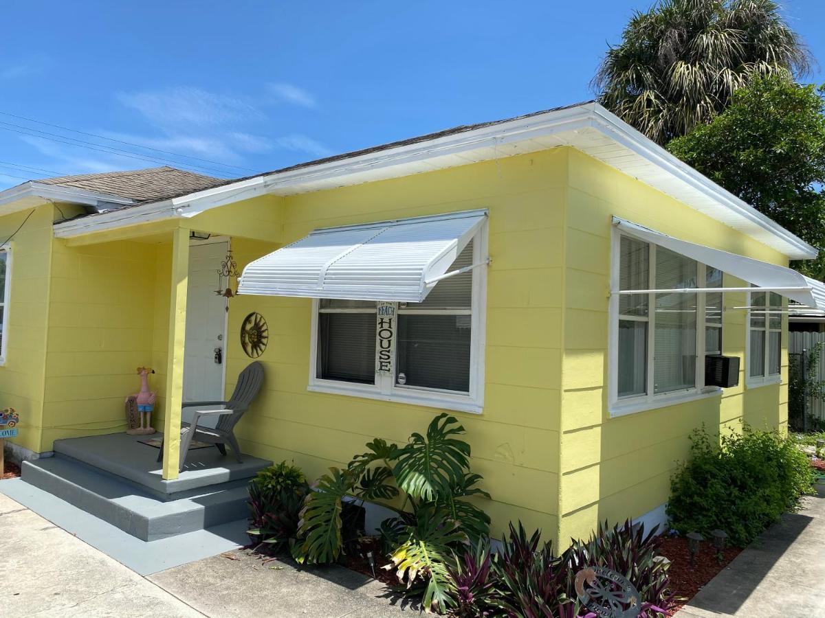 5 Min To Beach Large Living Room Fenced Backyard Bbq Firepit Driveway Boat Parking Lake Worth Beach Exteriér fotografie